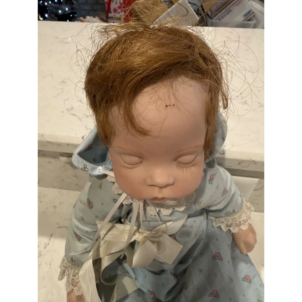 N/A vintage realistic